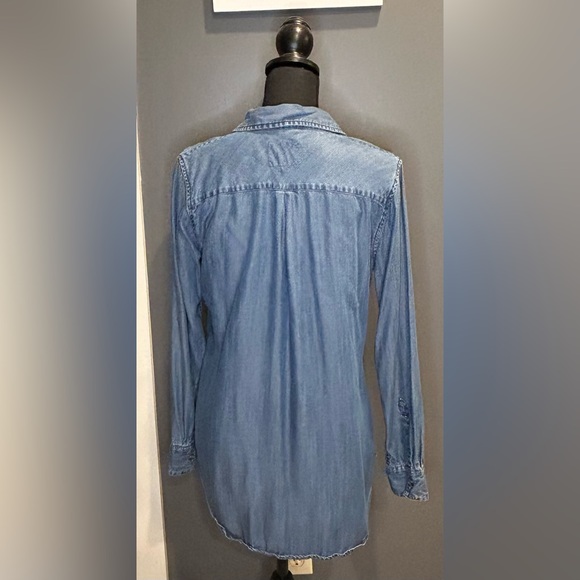 Rails Blue Button Down Shirt - Picture 2 of 2